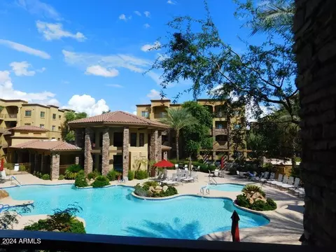 Exterior - 5450 E Deer Valley Dr #2017, Phoenix, AZ 85054 photo 6 of 12