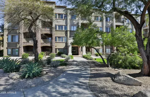 Exterior - 5450 E Deer Valley Dr #2017, Phoenix, AZ 85054 photo 9 of 12