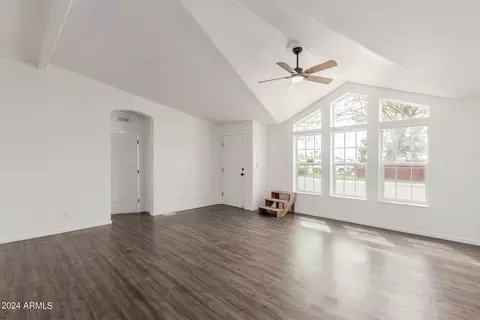 2702 E Kings Ave, Phoenix, AZ 85032 photo 4