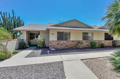 18614 N Palomar Dr, Sun City West, AZ 85375