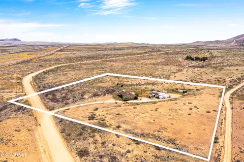 View/Area - 3000 E Page Ranch Rd, Willcox, AZ 85643 photo 4 of 9