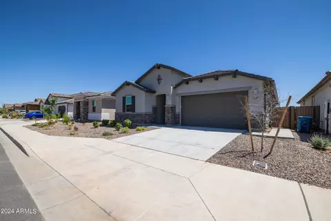 3201 E Wild Dr, San Tan Valley, AZ 85143