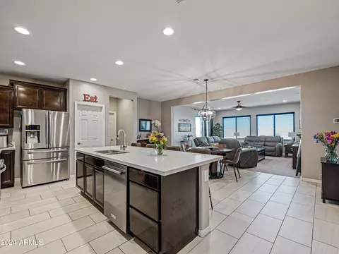 Kitchen - 2011 N Beverly Pl, Buckeye, AZ 85396 photo 3 of 3