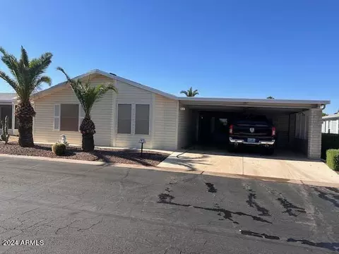 2550 S Ellsworth Rd #98, Mesa, AZ 85209