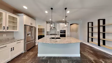 10959 E Tupelo Ave, Mesa, AZ 85212 photo 3