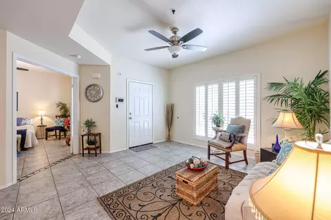 Living - 100 E Fillmore St #129, Phoenix, AZ 85004 photo 3 of 3