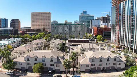 View/Area - 100 E Fillmore St #129, Phoenix, AZ 85004 photo 5 of 6