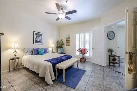 Bedroom - 100 E Fillmore St #129, Phoenix, AZ 85004 photo 4 of 5