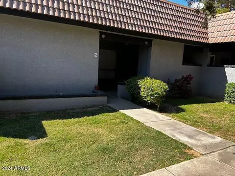 9009 W Elm St #6, Phoenix, AZ 85037