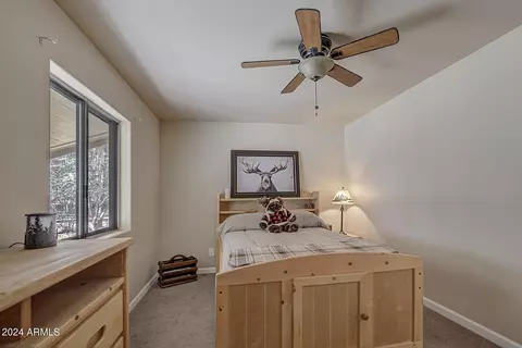 Bedroom - 8572 W Elk Rd, Pine, AZ 85544 photo 2 of 2