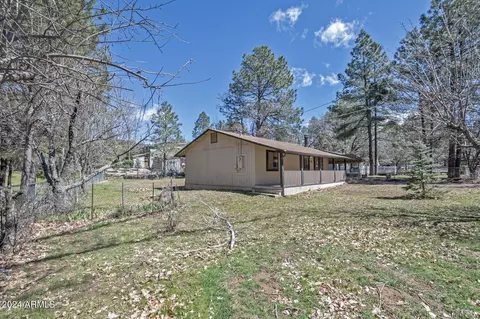 Exterior - 8572 W Elk Rd, Pine, AZ 85544 photo 6 of 9