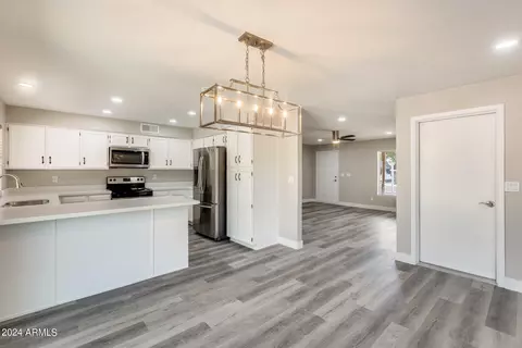 4624 E Bohl St, Phoenix, AZ 85044 photo 10