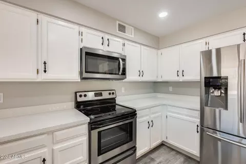 4624 E Bohl St, Phoenix, AZ 85044 photo 18