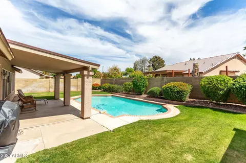 Exterior - 4331 E Douglas Ave, Gilbert, AZ 85234 photo 4 of 6