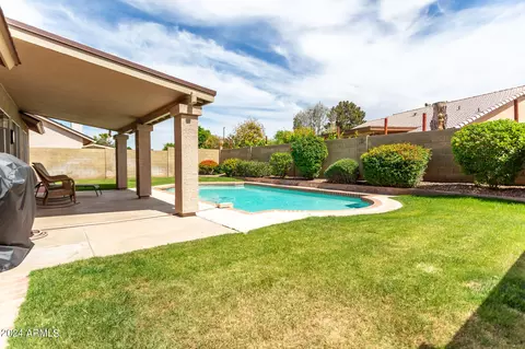 Exterior - 4331 E Douglas Ave, Gilbert, AZ 85234 photo 5 of 6