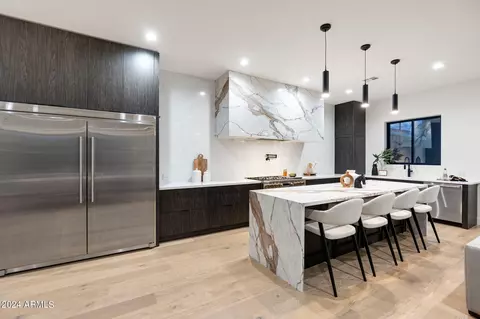 Kitchen - 4206 Earll Dr, Phoenix, AZ 85018 photo 1 of 4