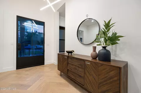 Entry Way - 4206 Earll Dr, Phoenix, AZ 85018 photo 1 of 2