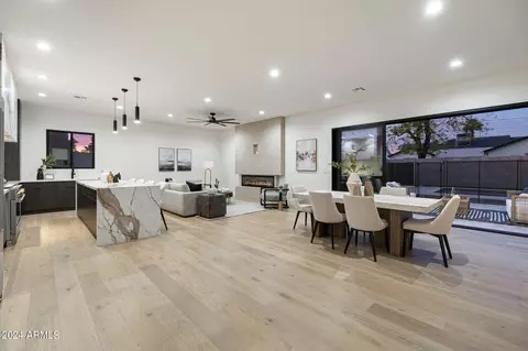 Dining - 4206 Earll Dr, Phoenix, AZ 85018 photo 1 of 5