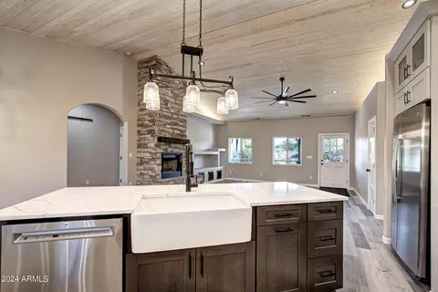 Kitchen - 508 E Park Dr, Payson, AZ 85541 photo 2 of 5