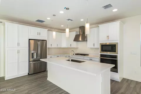 3911 E Megan St, Gilbert, AZ 85295 photo 2