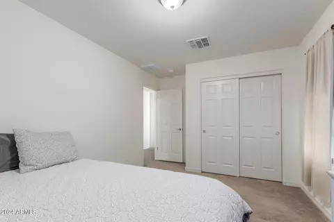 Bedroom - 3716 S 58th Dr, Phoenix, AZ 85043 photo 6 of 7