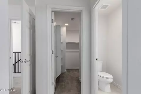 Entry Way - 3716 S 58th Dr, Phoenix, AZ 85043 photo 3 of 4