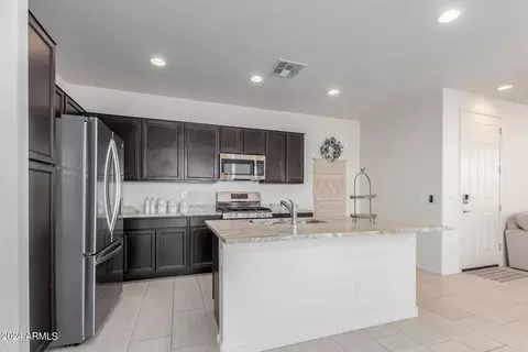 Kitchen - 3716 S 58th Dr, Phoenix, AZ 85043 photo 6 of 6