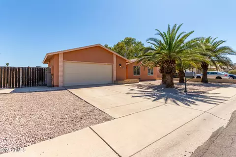 Exterior - 4825 E Pearce Rd, Phoenix, AZ 85044 photo 4 of 16