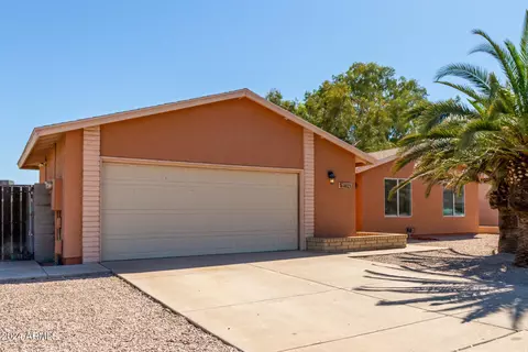 Exterior - 4825 E Pearce Rd, Phoenix, AZ 85044 photo 5 of 16