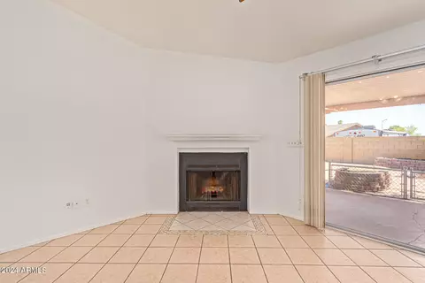 Living - 4825 E Pearce Rd, Phoenix, AZ 85044 photo 3 of 3
