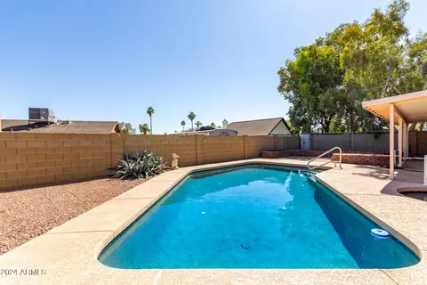 Exterior - 4825 E Pearce Rd, Phoenix, AZ 85044 photo 9 of 16