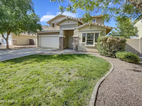 Exterior - 1422 E Indigo St, Gilbert, AZ 85298 photo 4 of 6