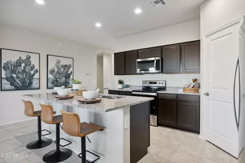 5787 E Swift Pl, San Tan Valley, AZ 85140