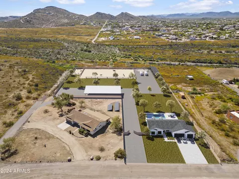 378 N Nn N 21st Ave #-, Phoenix, AZ 85086