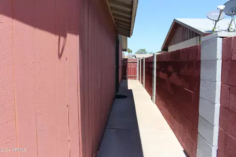 8445 W Monterosa St, Phoenix, AZ 85037 photo 16