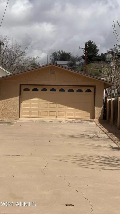 117 S High St, Globe, AZ 85501 photo 8