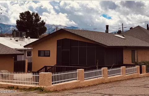 117 S High St, Globe, AZ 85501 photo 2