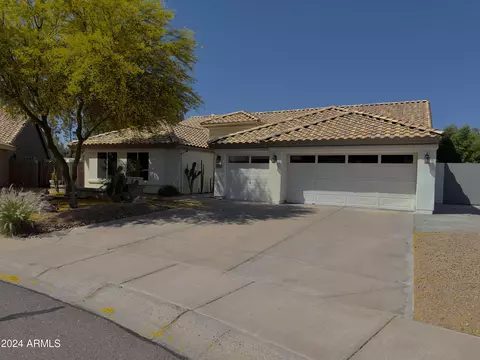 3044 W Ironwood Cir, Chandler, AZ 85226