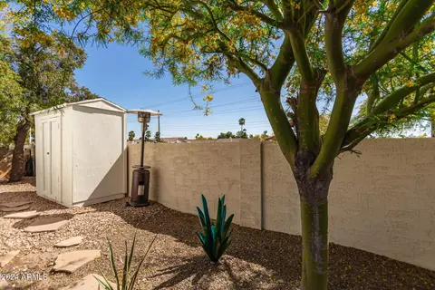 Exterior - 3951 E Salinas St, Phoenix, AZ 85044 photo 12 of 14