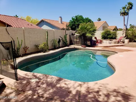 Exterior - 3951 E Salinas St, Phoenix, AZ 85044 photo 7 of 14
