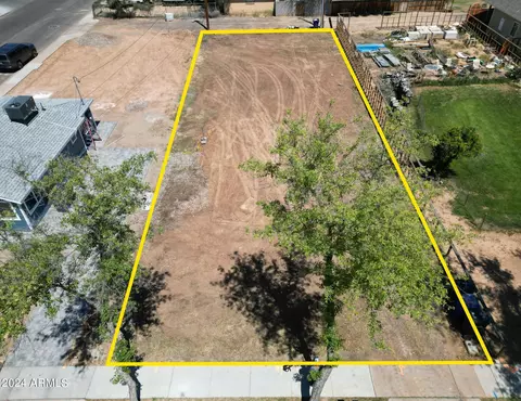 130 W Park Ave #-, Gilbert, AZ 85233