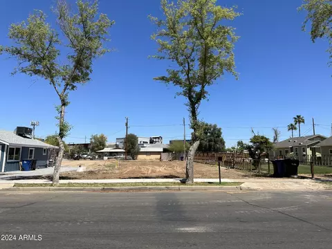 130 W Park Ave #-, Gilbert, AZ 85233 photo 3