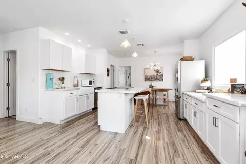 Kitchen - 1646 E Montecito Ave, Phoenix, AZ 85016 photo 1 of 4
