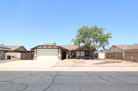 7002 W Cochise Dr, Peoria, AZ 85345