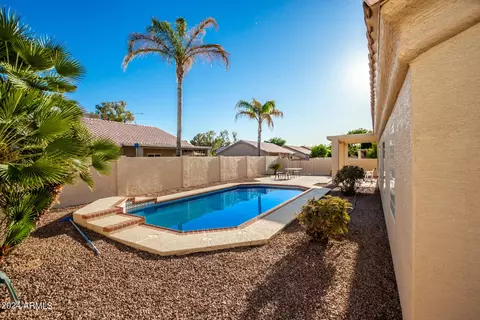 Exterior - 2937 E Fairfield St, Mesa, AZ 85213 photo 6 of 7