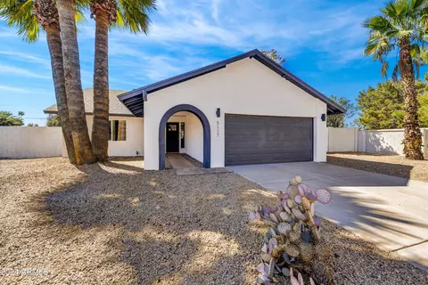 5117 E Beck Ln, Scottsdale, AZ 85254