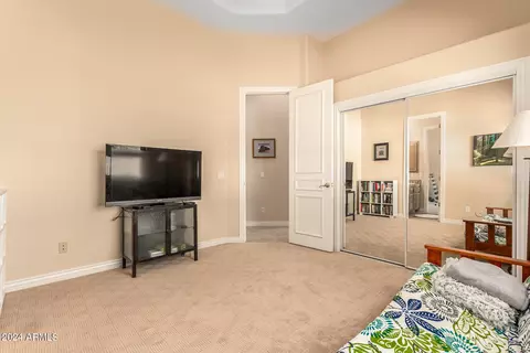 Living - 2110 E Barkwood Rd, Phoenix, AZ 85048 photo 7 of 7