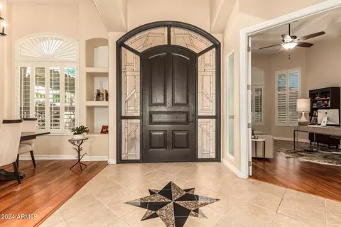 Entry Way - 2110 E Barkwood Rd, Phoenix, AZ 85048 photo 1 of 2