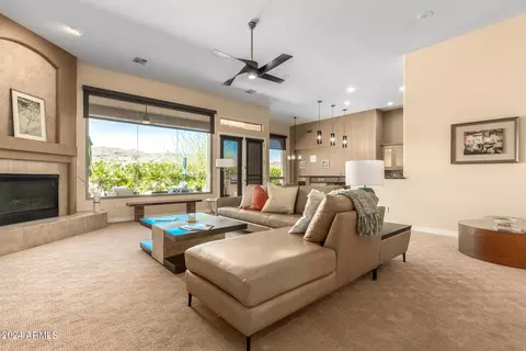 Living - 2110 E Barkwood Rd, Phoenix, AZ 85048 photo 3 of 7