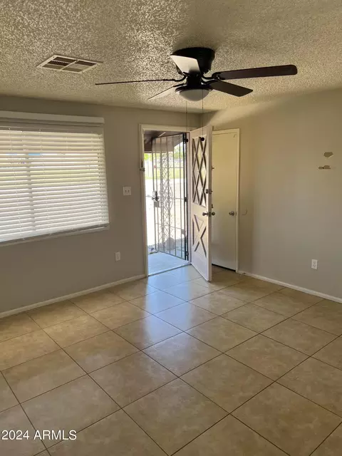3625 E Delcoa Dr, Phoenix, AZ 85032 photo 4